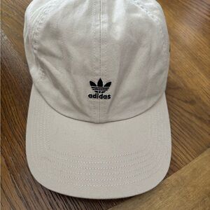 Adidas Classic Cream Cap